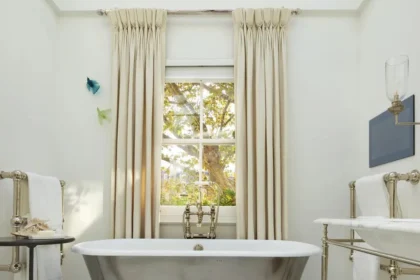 bathroom window curtains