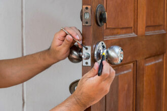 locksmith 24-hour locksmith